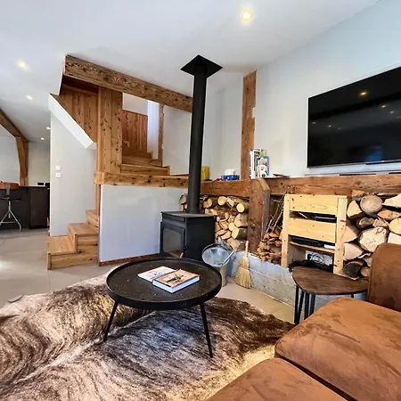 Chalet Renove A Samoens, Proche Centre, Skis-bus Samoens